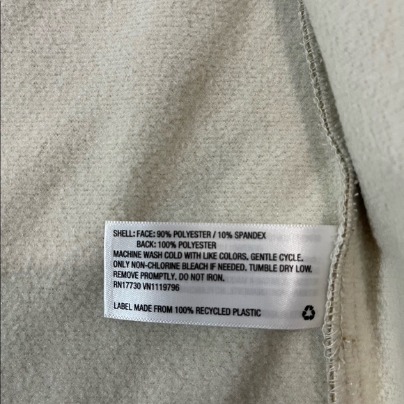 Mens All in Motion Fleece Softshell Jacket Beige Mens small jacket NEW 1222 - Picture 9 of 11